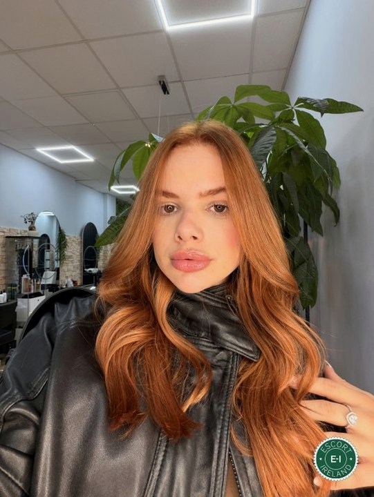 Camila Blonde